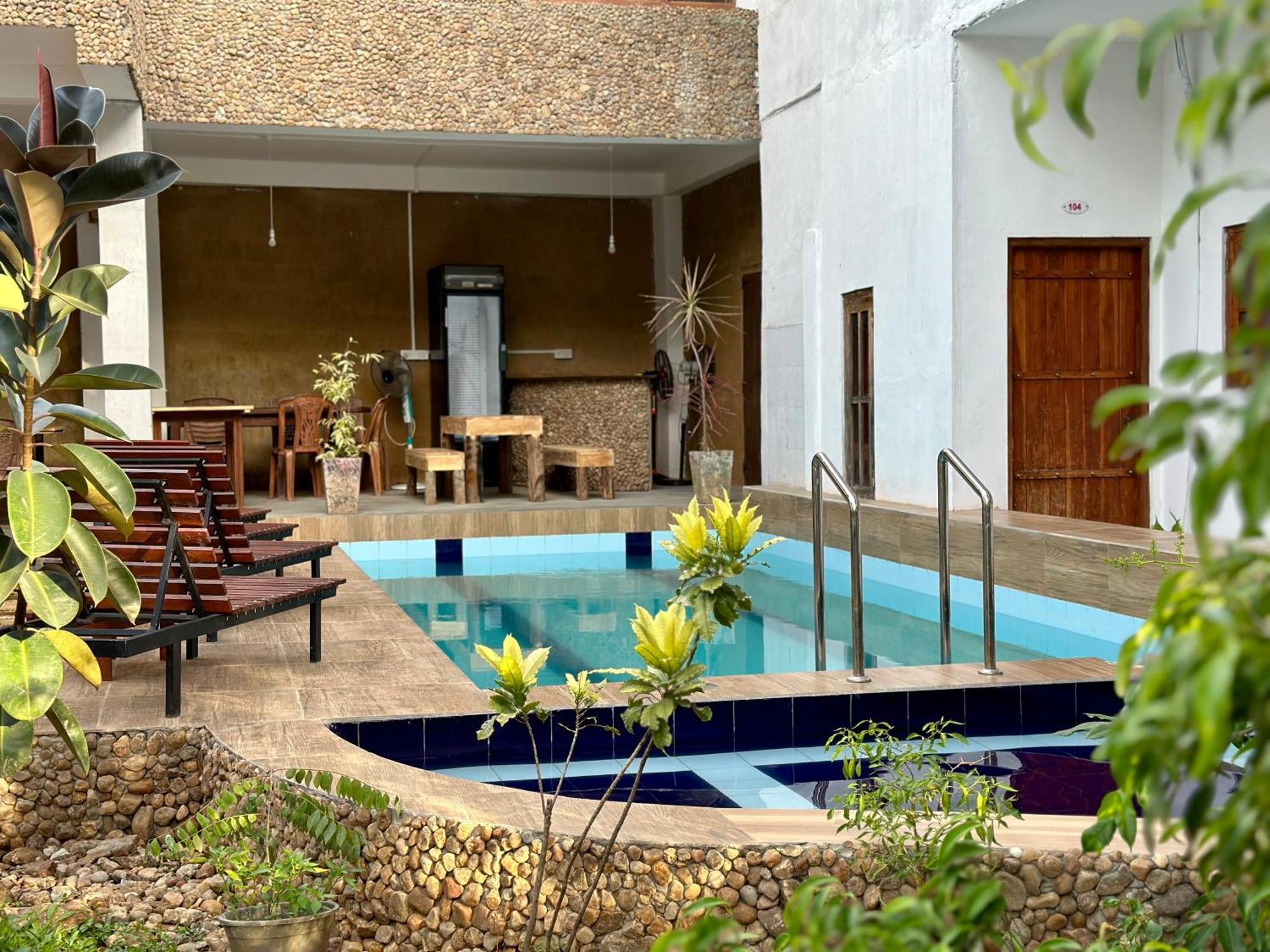 Share Safari House Udawalawe Exterior foto